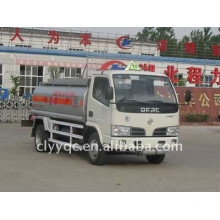 Camion citerne chimique Dongfeng XBW